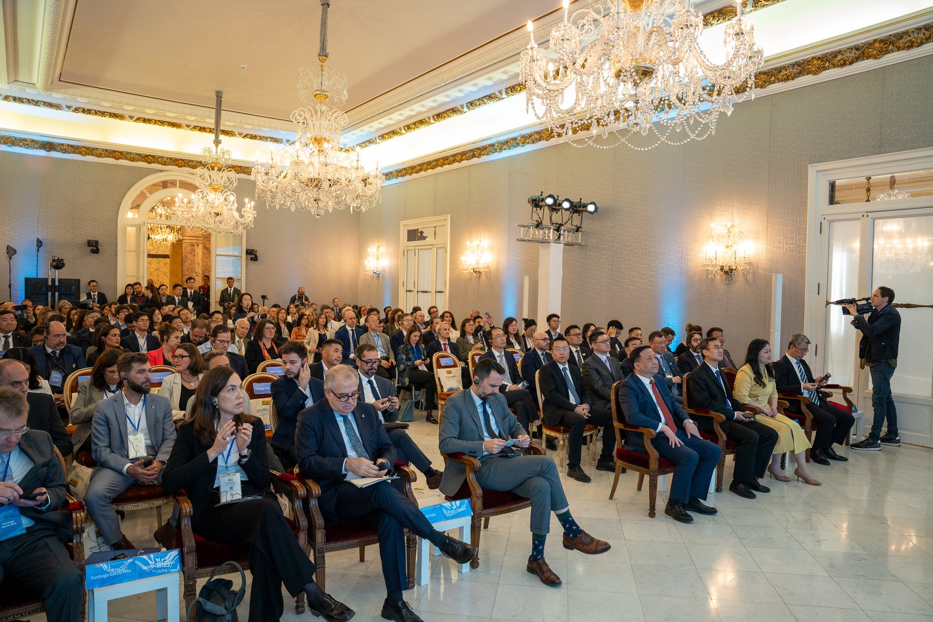 Shanghai Investment Promotion · Mayo 2024